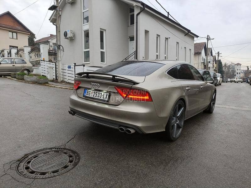 Audi A7 Matrix