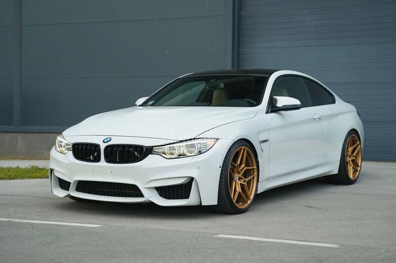 BMW M4 