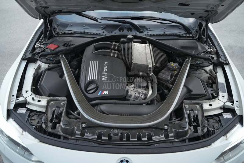 BMW M4 