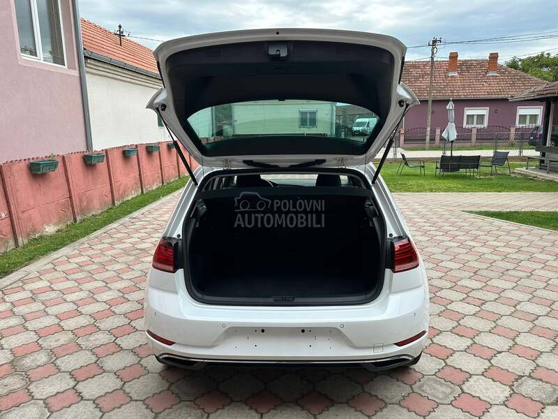 Volkswagen Golf 7 7.5 Comfortline