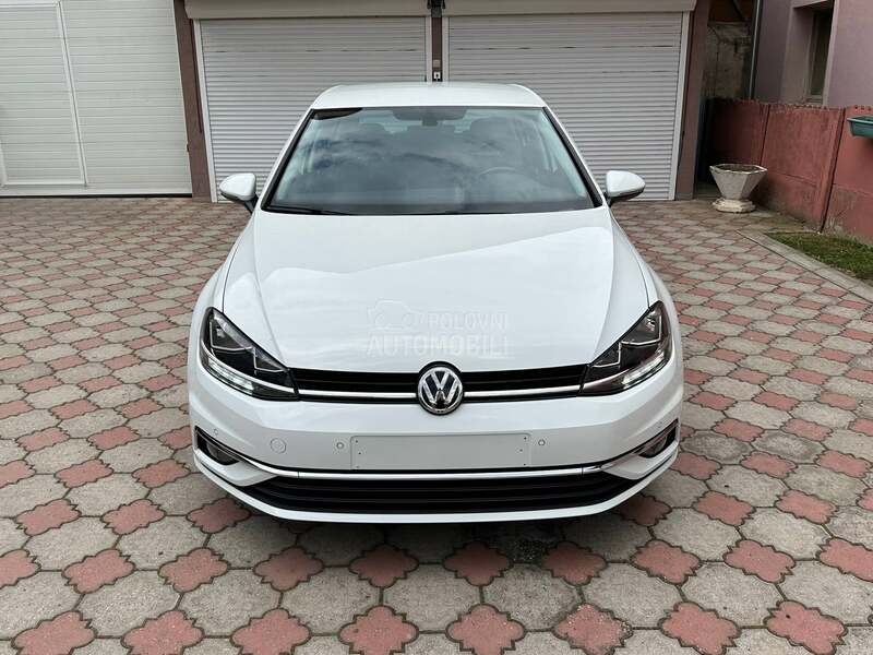 Volkswagen Golf 7 7.5 Comfortline