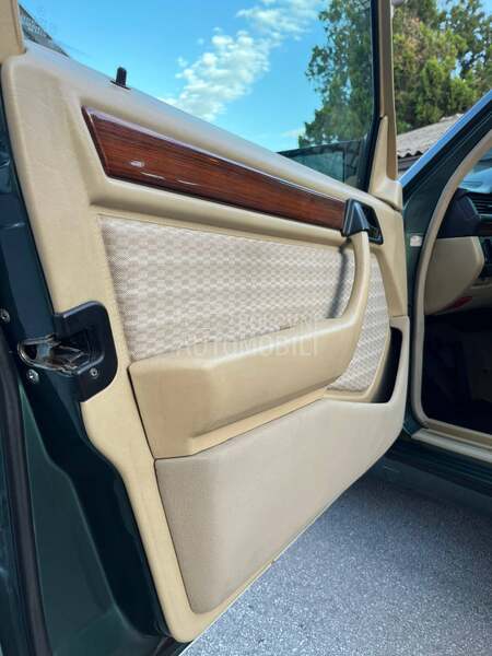 Mercedes Benz W124 E200