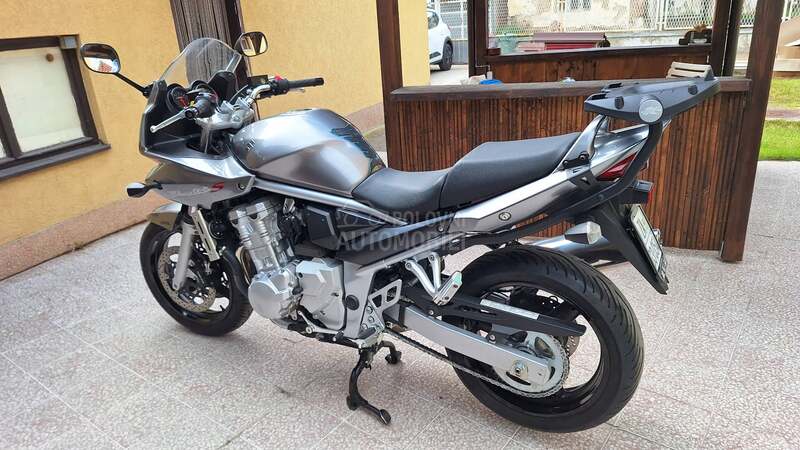 Suzuki GSF 650 SA