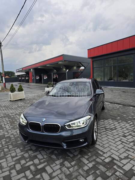 BMW 118 