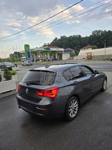 BMW 118 
