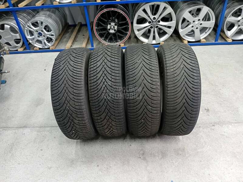 BFGoodrich 215/65 R16 Zimska