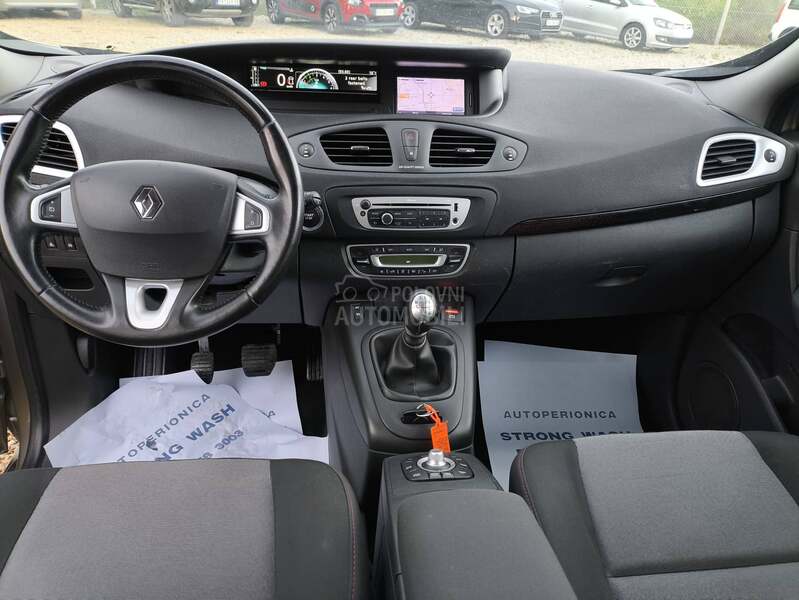 Renault Scenic 1.5 DCI DINAMIQUE