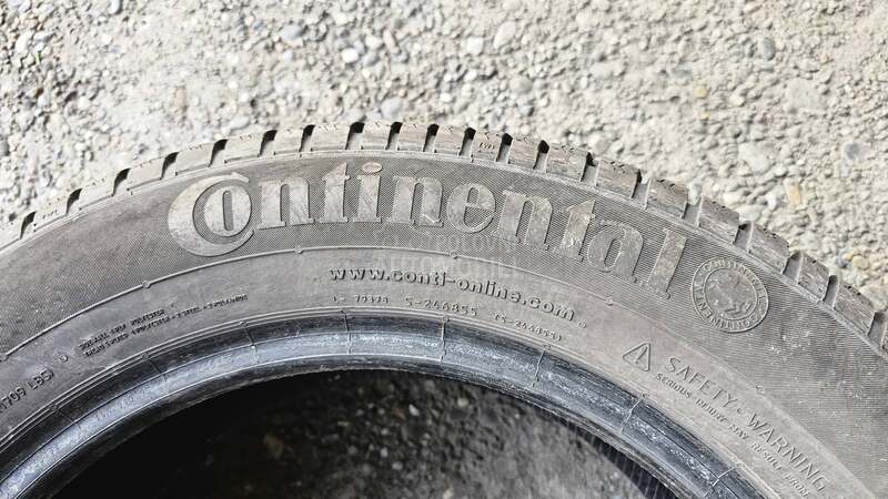 Continental 215/60 R16 Zimska