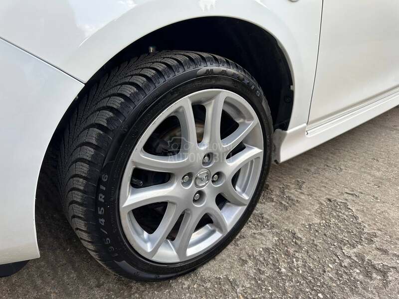 Mazda 2 1.5 GTA  PERLA  CH