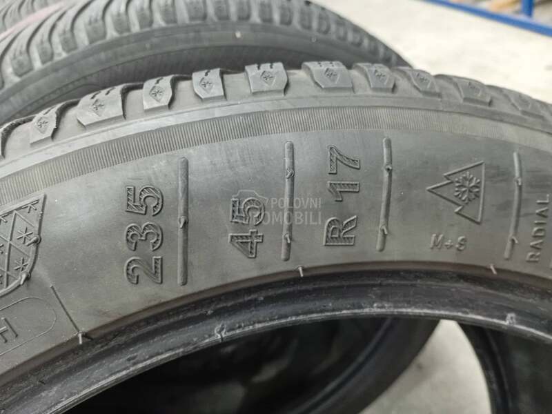 Kleber 235/45 R17 Zimska