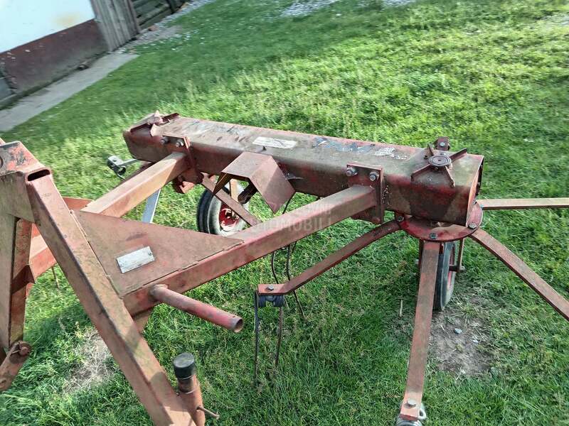 Kuhn Tkm rastresač sena