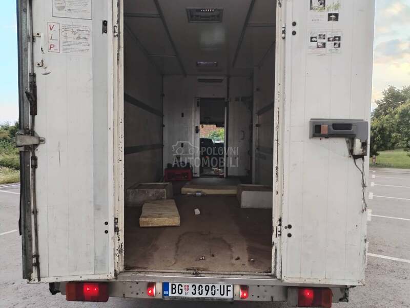 Iveco Daily fabrički metan