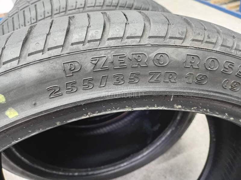 Pirelli 255/35 R19 Letnja