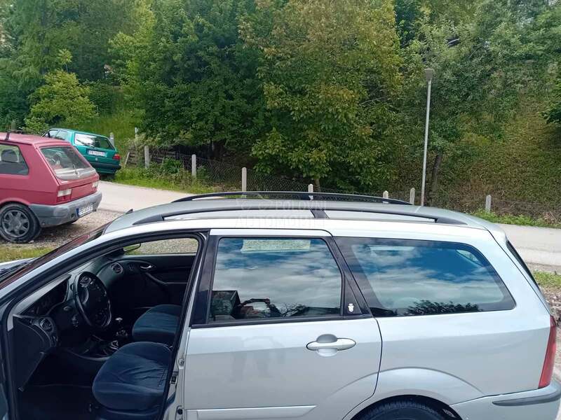 Ford Focus 1.8.