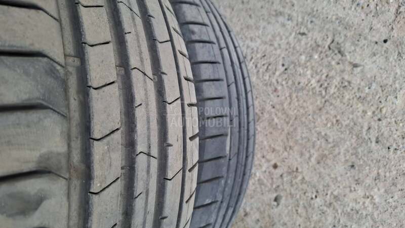 Pirelli 275/40 R19 Letnja