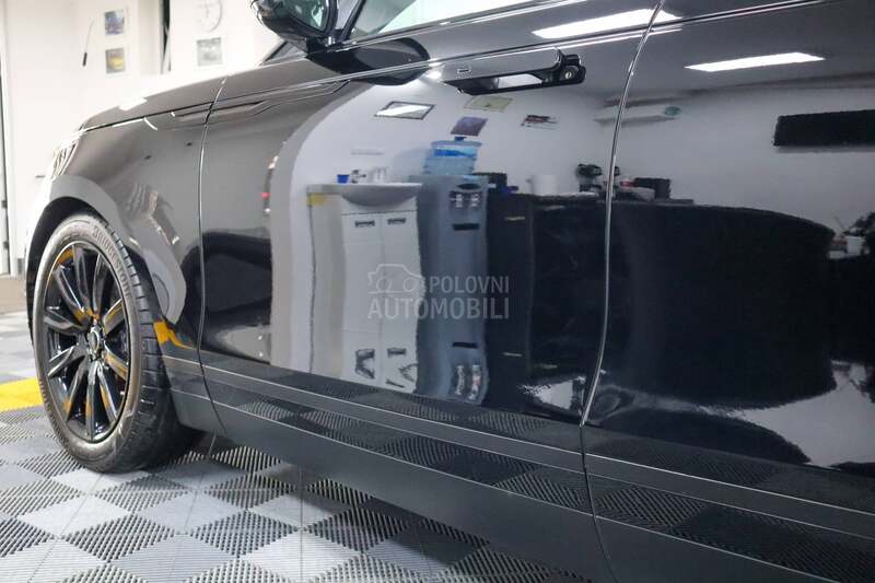 Land Rover Range Rover Velar D300 ALLBLACK VAZDUH