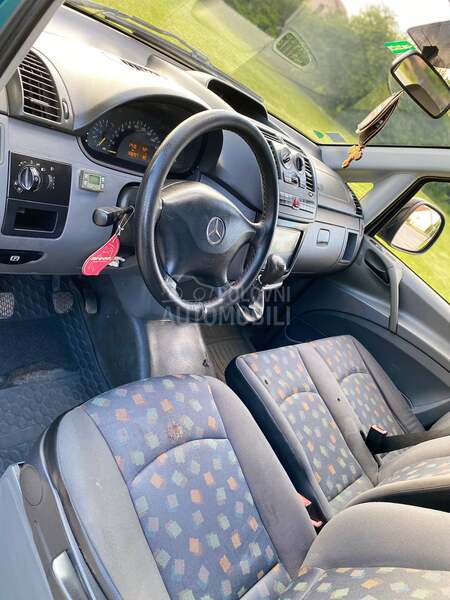 Mercedes Benz Vito 111cdi kombinovan