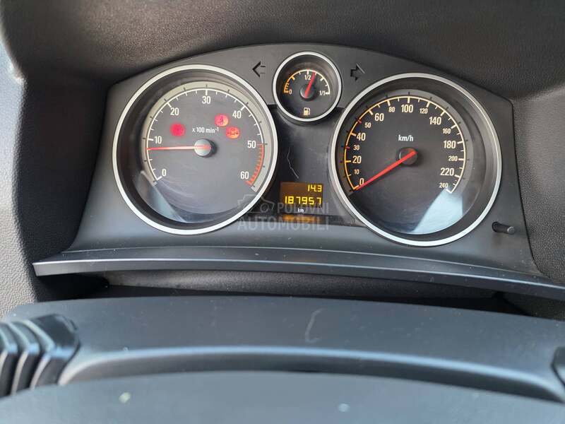 Opel Zafira 1.9 CDTI