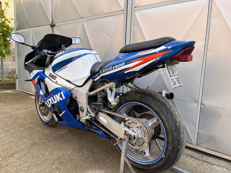 Suzuki GsxR 600