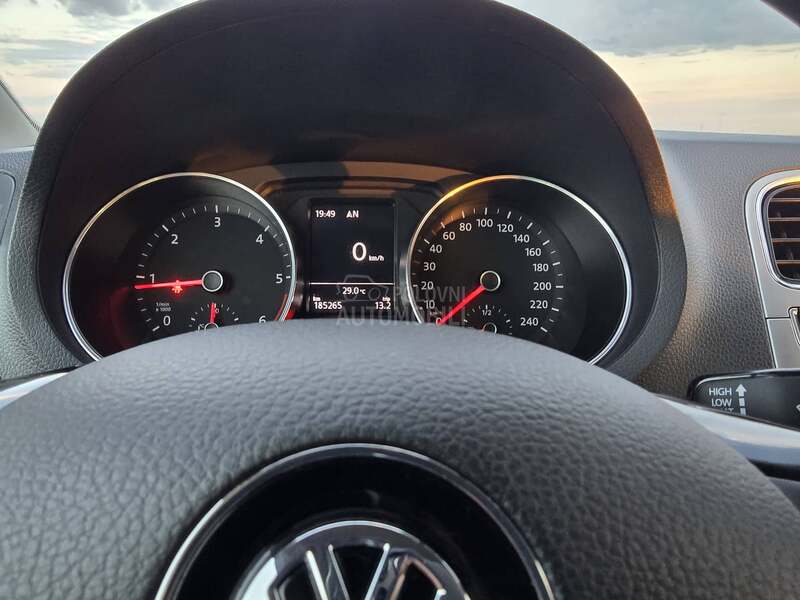 Volkswagen Polo XENON,HIGHLINE