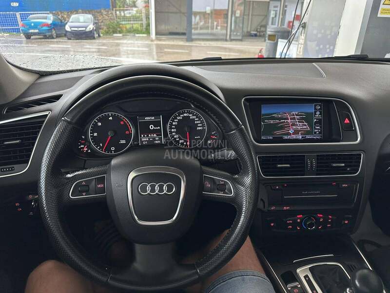 Audi Q5 N O V  N O VC I JA T