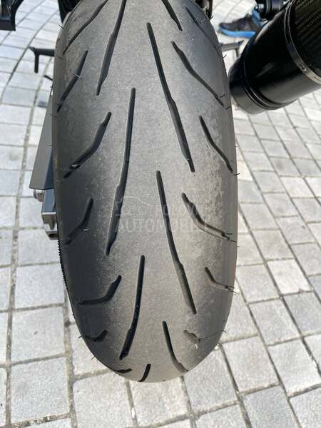 Suzuki GSXS 750  GSXS750
