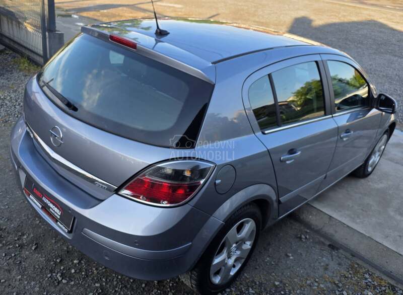 Opel Astra H 1.3 CDTI N.A.V.I
