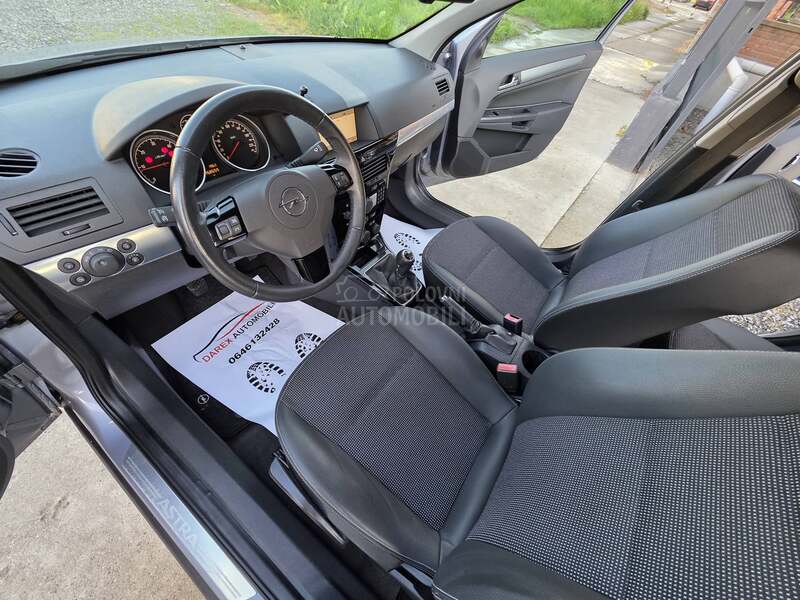 Opel Astra H 1.3 CDTI N.A.V.I