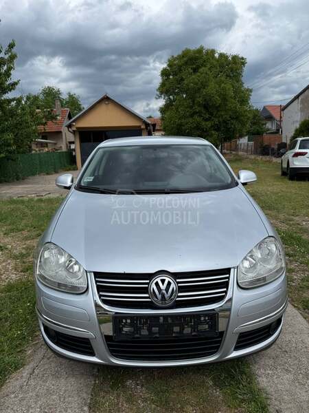 Volkswagen Jetta 2.0 fsi CH