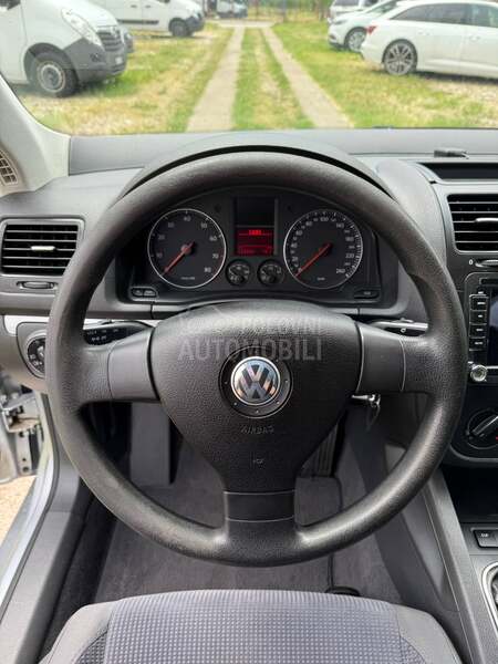 Volkswagen Jetta 2.0 fsi CH