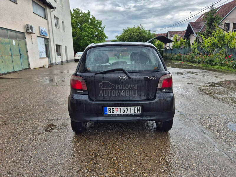 Toyota Yaris 