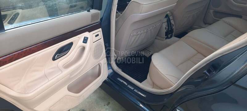 BMW 730 