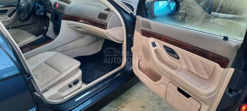 BMW 730 