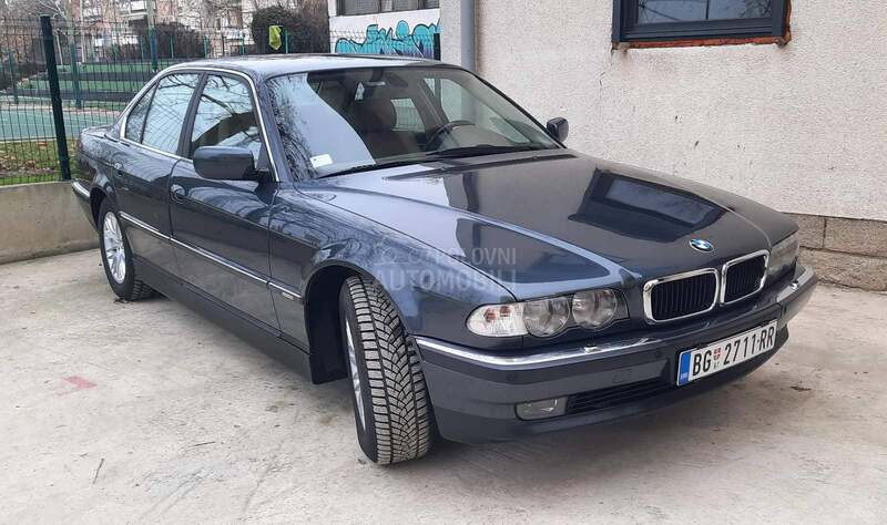 BMW 730 