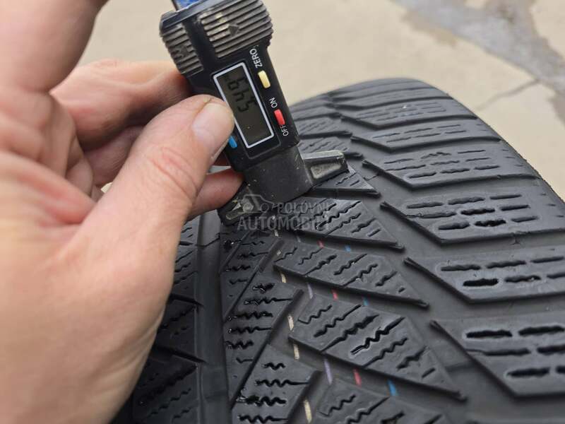 Continental 255/40 R19 Zimska