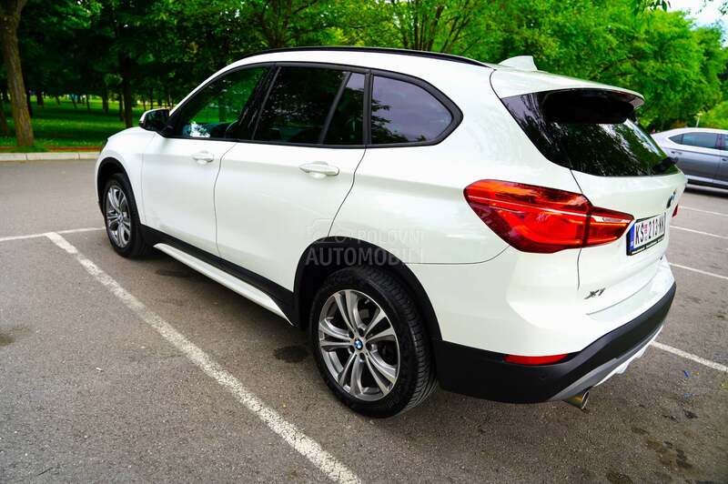 BMW X1 2.0 SPORT LINE NOVO