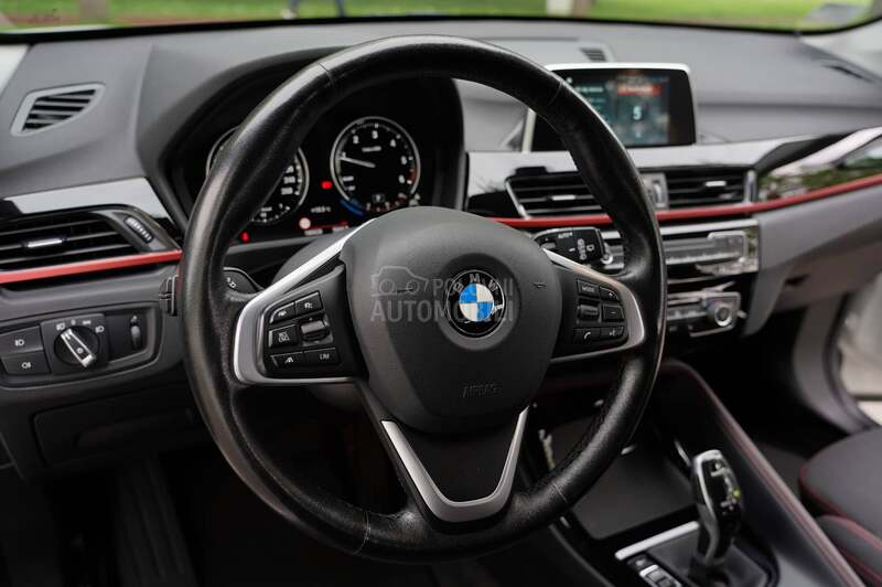 BMW X1 2.0 SPORT LINE NOVO