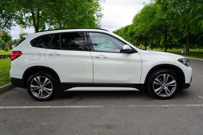 BMW X1 2.0 SPORT LINE NOVO