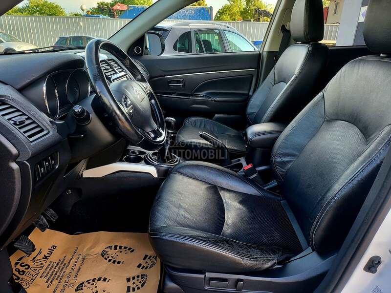 Citroen C4 Aircross LED/NAV/KAM/4x4