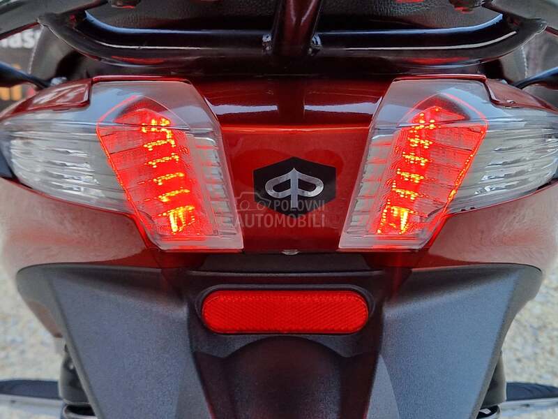 Piaggio MP3 YOURBAN B KATEGORIJA