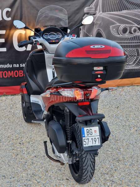 Piaggio MP3 YOURBAN B KATEGORIJA