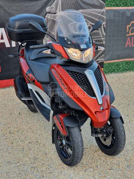 Piaggio MP3 YOURBAN B KATEGORIJA