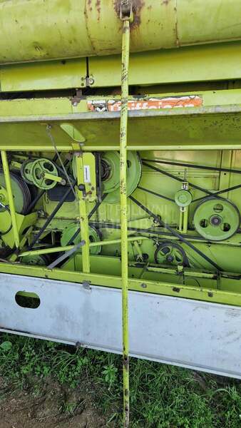 Claas dominator 38