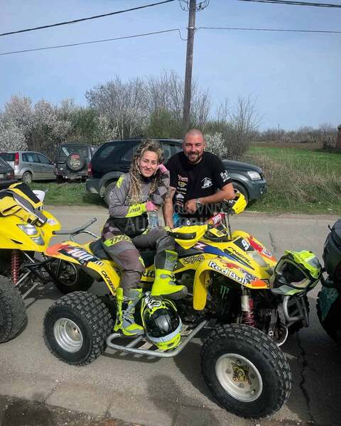 Suzuki LTZ 400