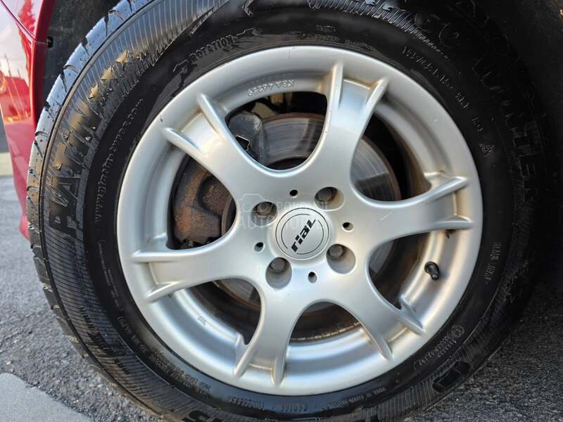 Peugeot 308 SW E XX T  R  A
