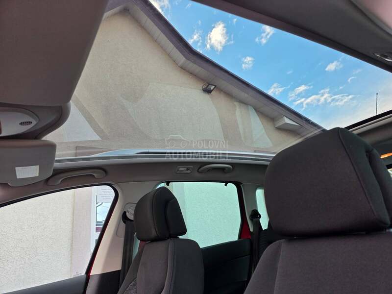 Peugeot 308 SW E XX T  R  A