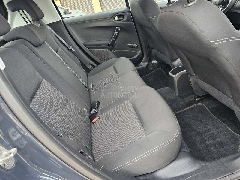Peugeot 208 //TOOP STANjE