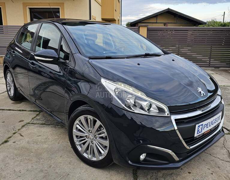 Peugeot 208 //TOOP STANjE