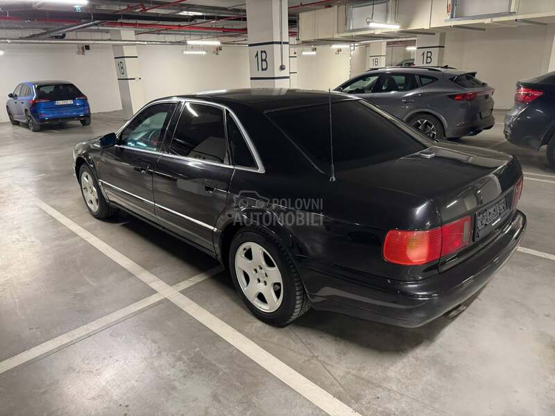 Audi A8 BLINDIRANO