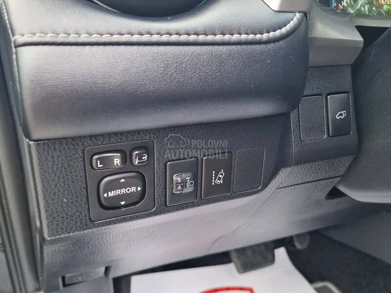 Toyota RAV 4 2.5HYBRID/4WD
